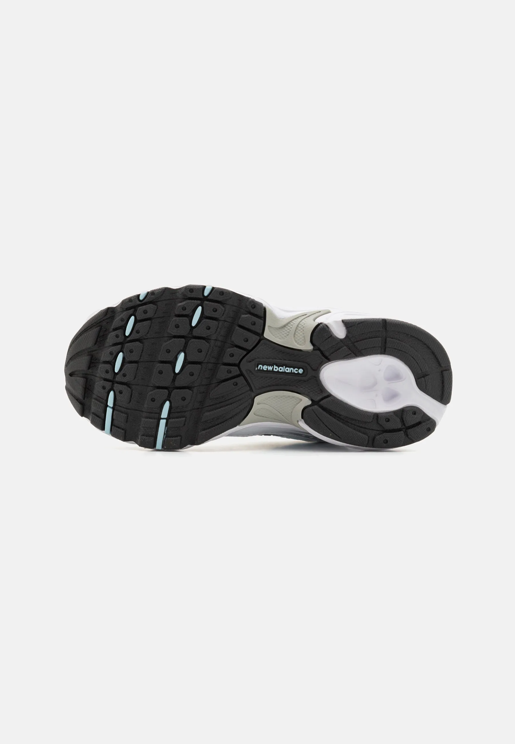 530 UNISEX   ZAPATILLAS