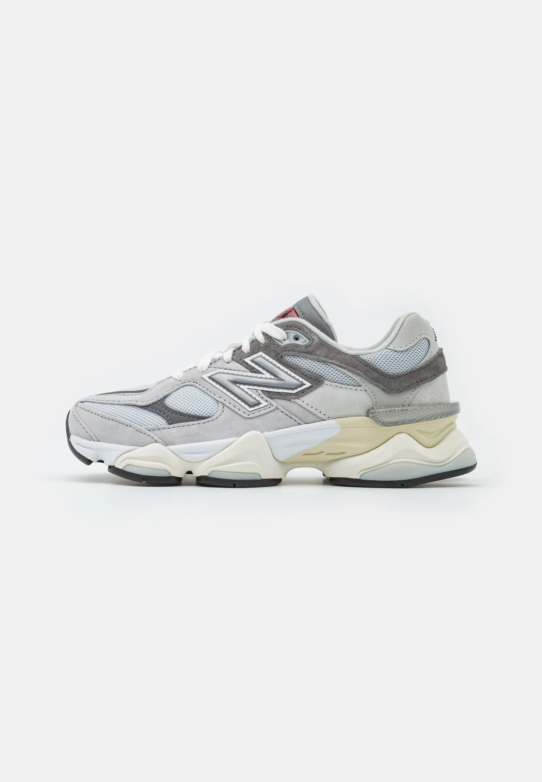 9060 UNISEX  ZAPATILLAS