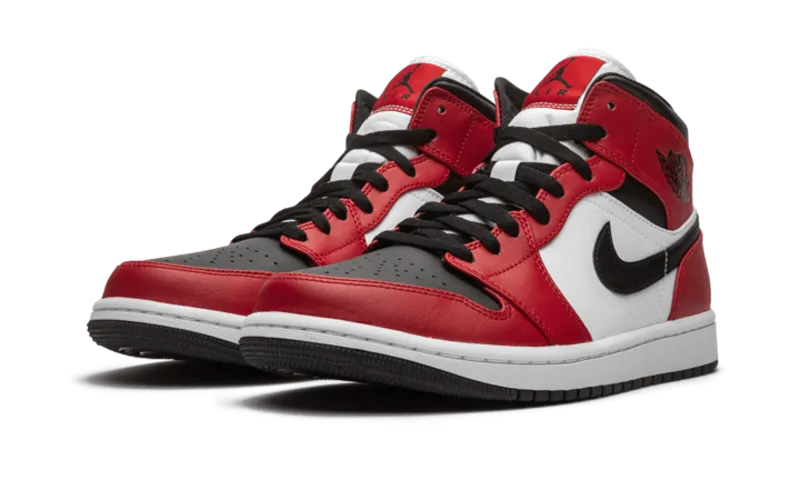 Air Jordan 1 Mid Chicago Black Toe