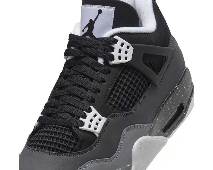 Air Jordan 4 Retro «Fear»