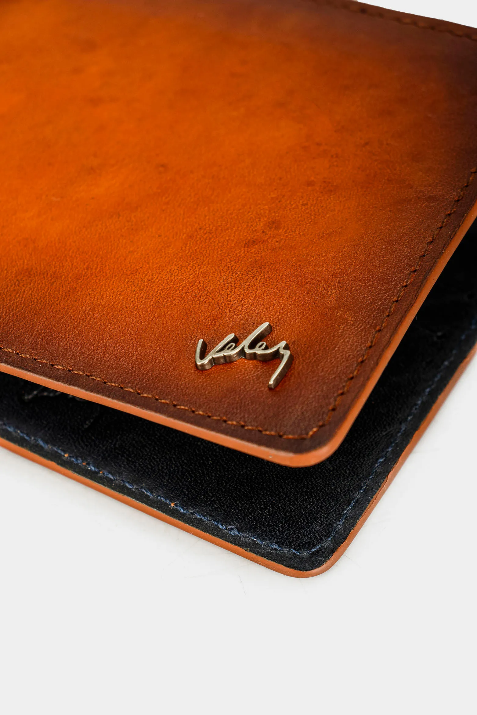 Billetera grosella de cuero para hombre vintage
