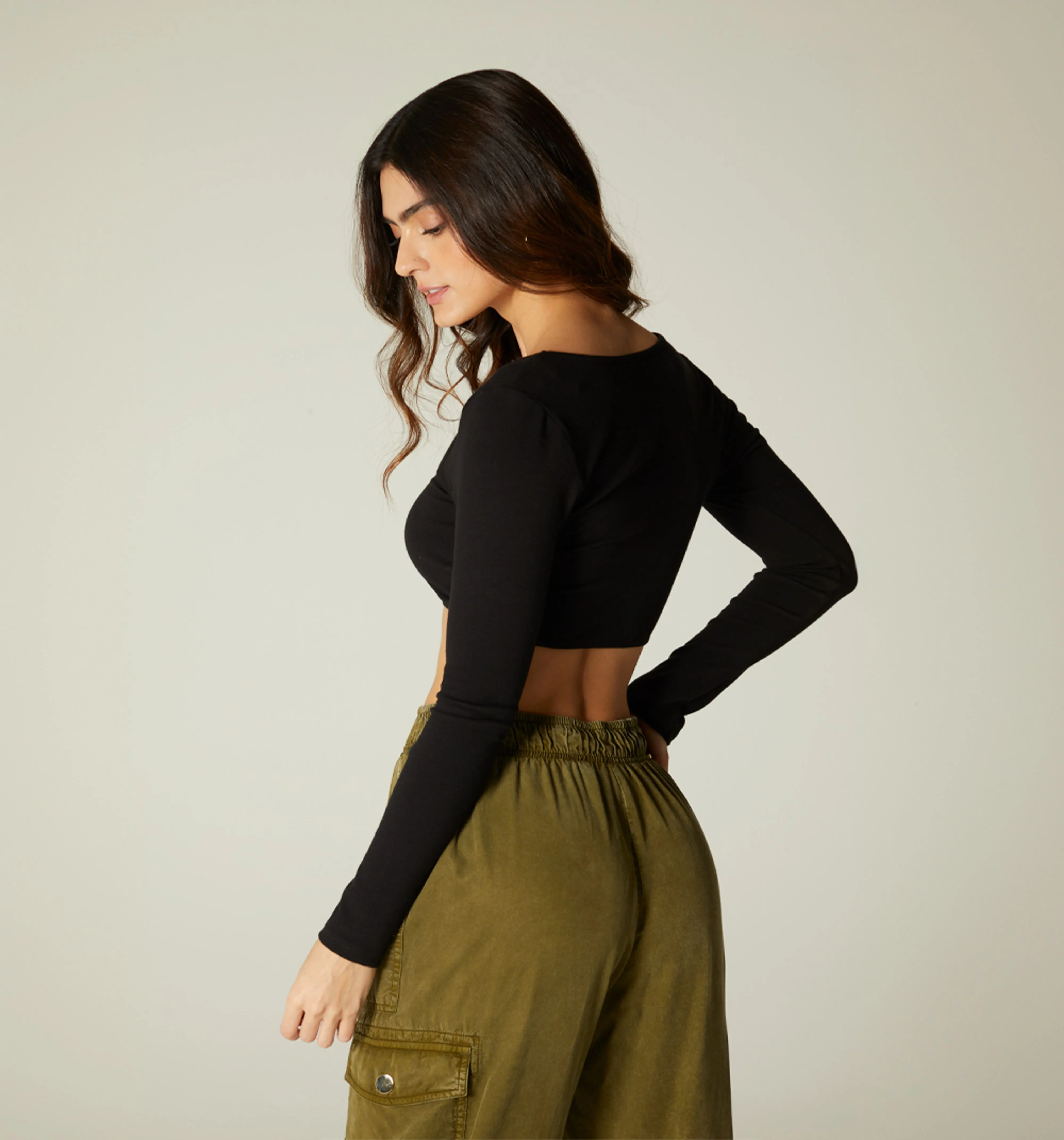 Blusa manga larga escote profundo