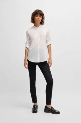 Blusa regular fit en cambray de algodón