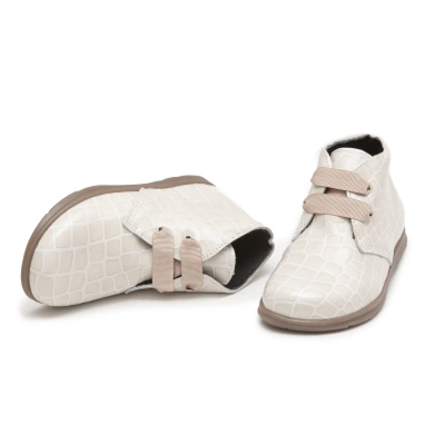 Botin niña charol coco