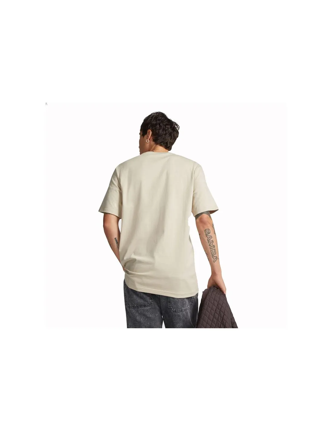Camiseta Converse Classic Fit Left Chest Star Chevron Embroidered Arena