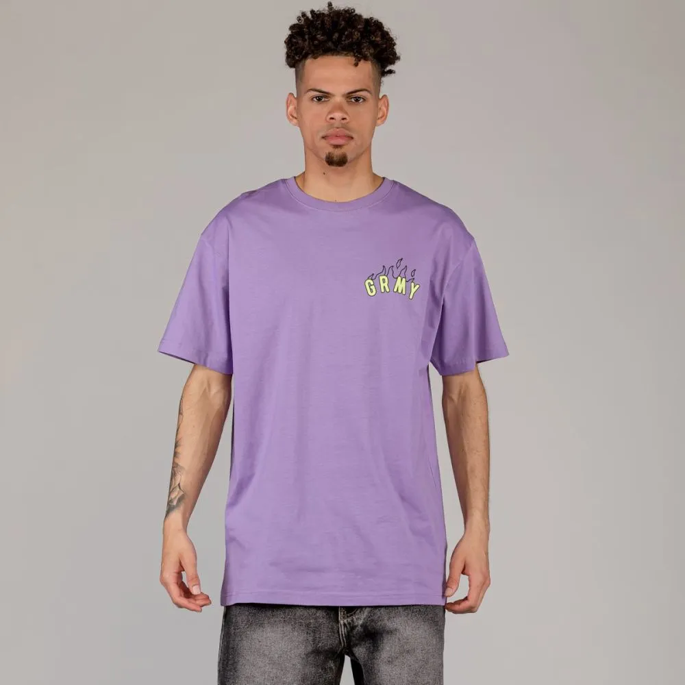 CAMISETA GRIMEY CLOVEN TONGUES SAQUEO REGULAR  VIOLET | SUMMER 23
