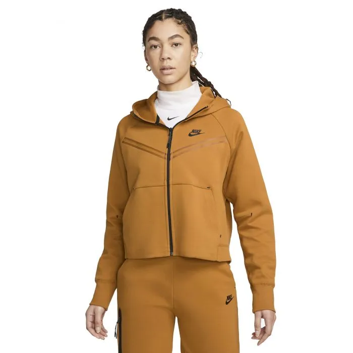 Campera Nike Sportswear Tech Fleece Windrunner