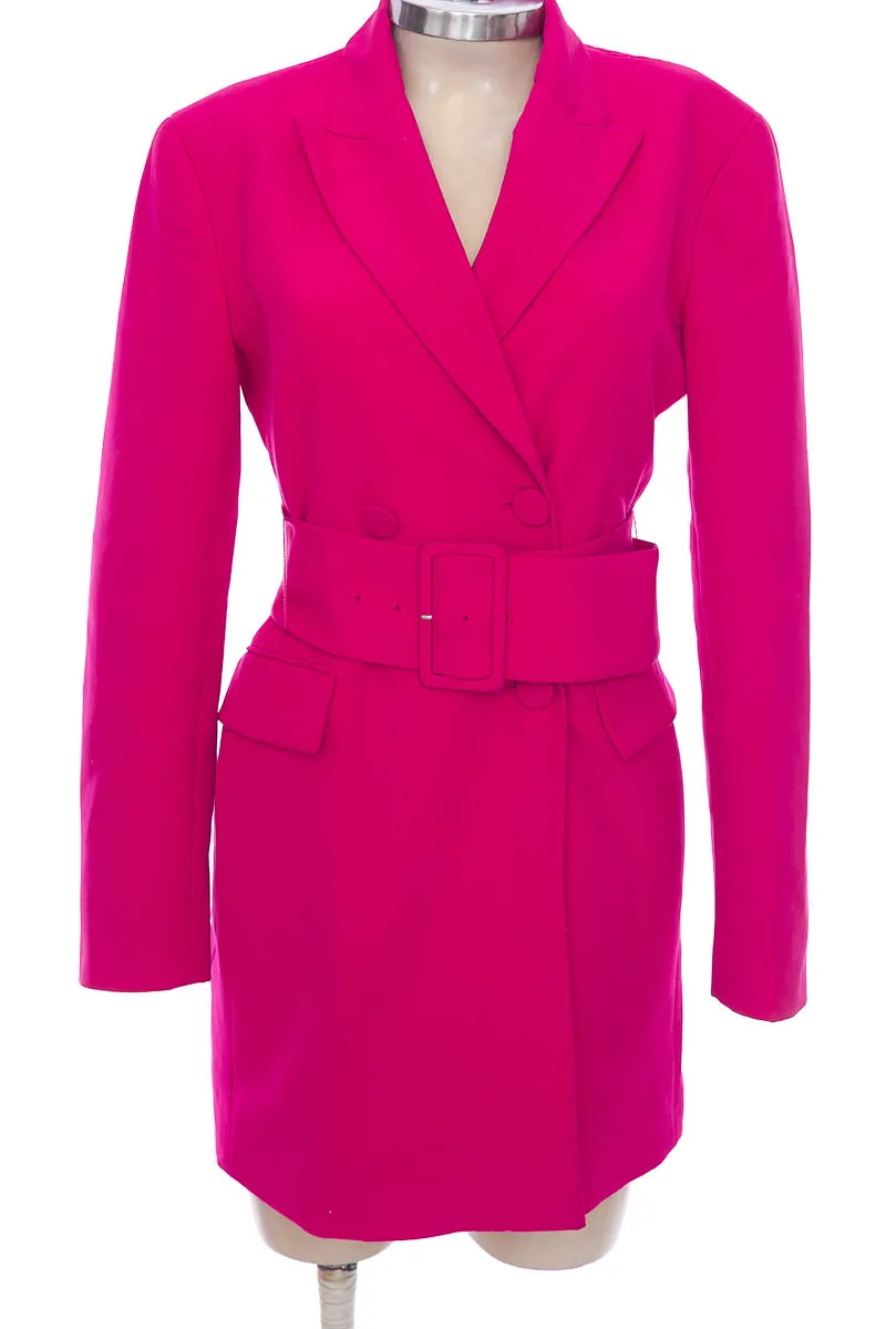 CHAQUETA / ABRIGO COLOR FUCSIA  ZARA