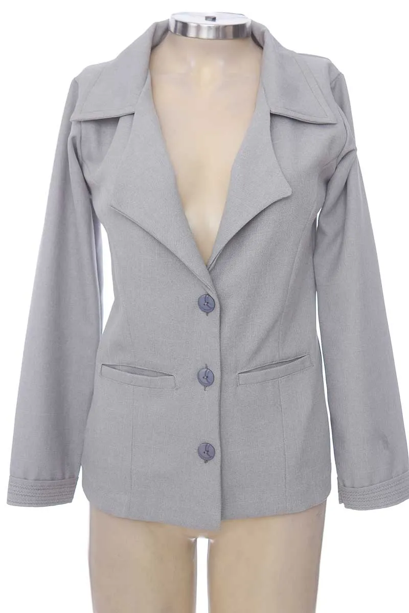 CHAQUETA / ABRIGO COLOR GRIS  CLOSEANDO