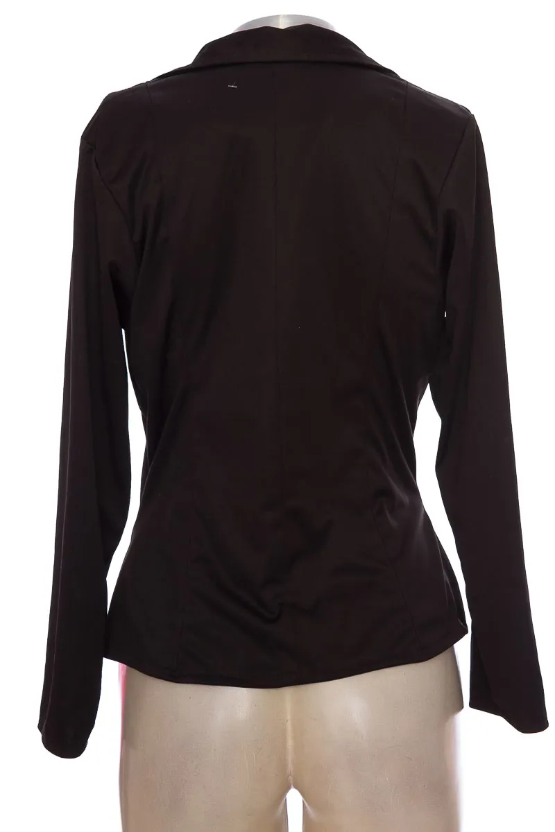 CHAQUETA / ABRIGO COLOR NEGRO  CLOSEANDO