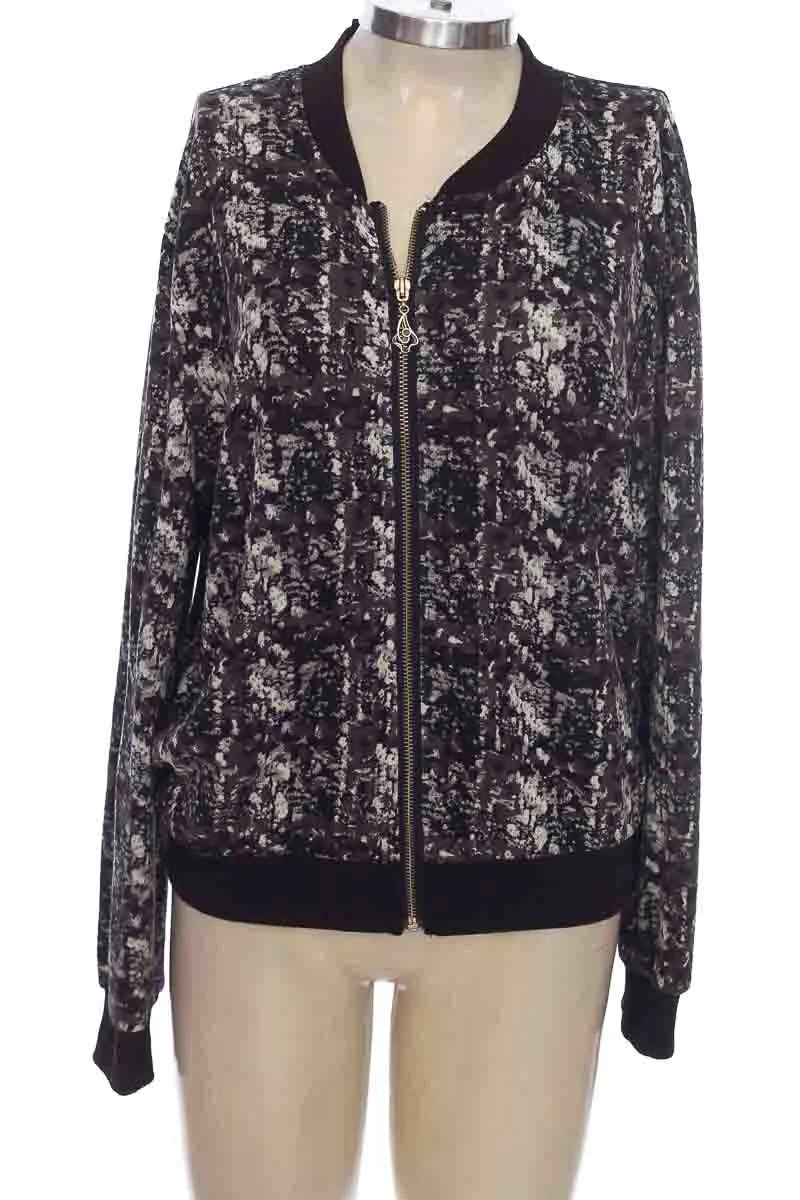 CHAQUETA / ABRIGO COLOR NEGRO  R.S.MODA
