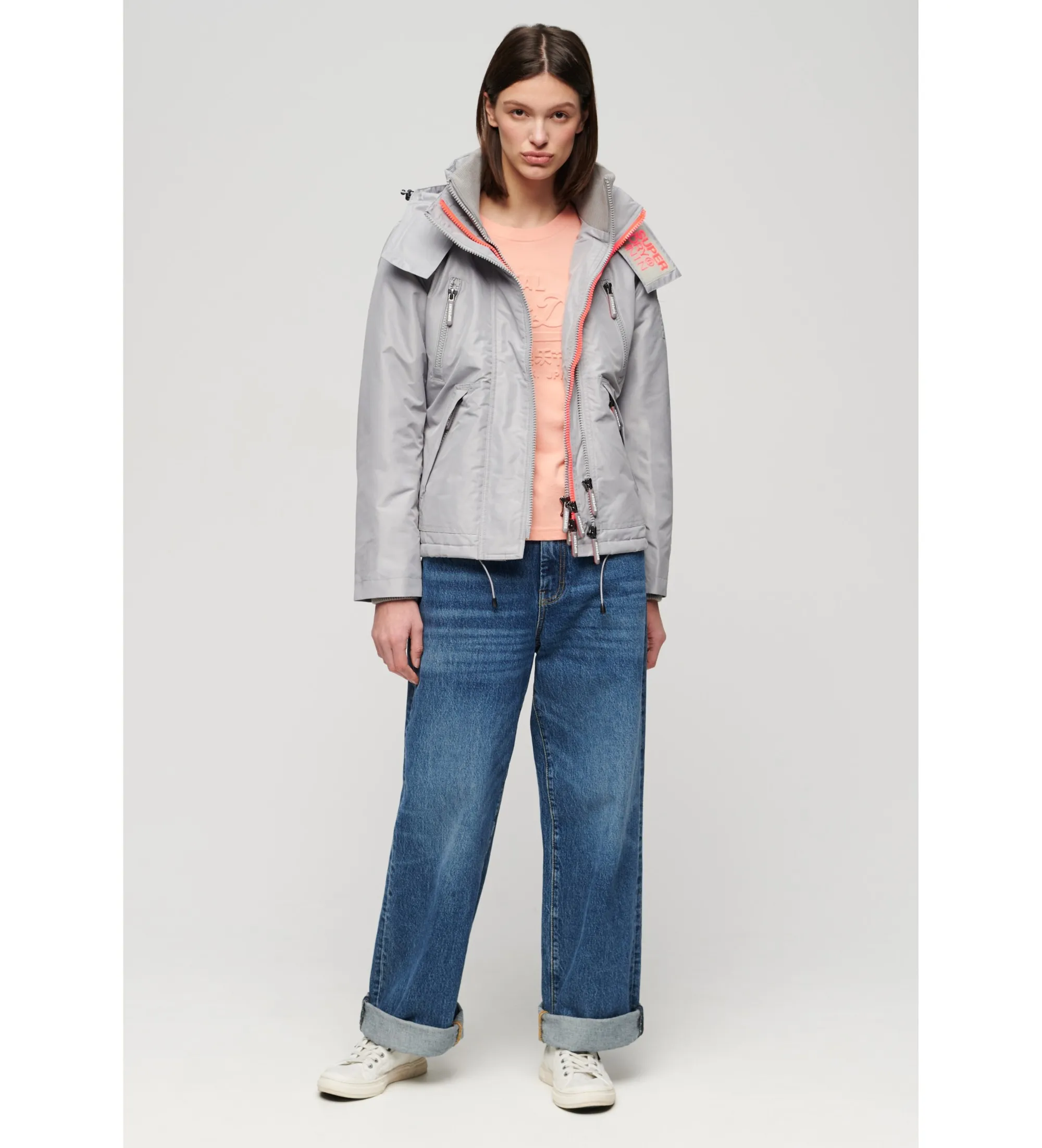 CHAQUETA CORTAVIENTOS MOUNTAIN SDWINDCHEATER GRIS