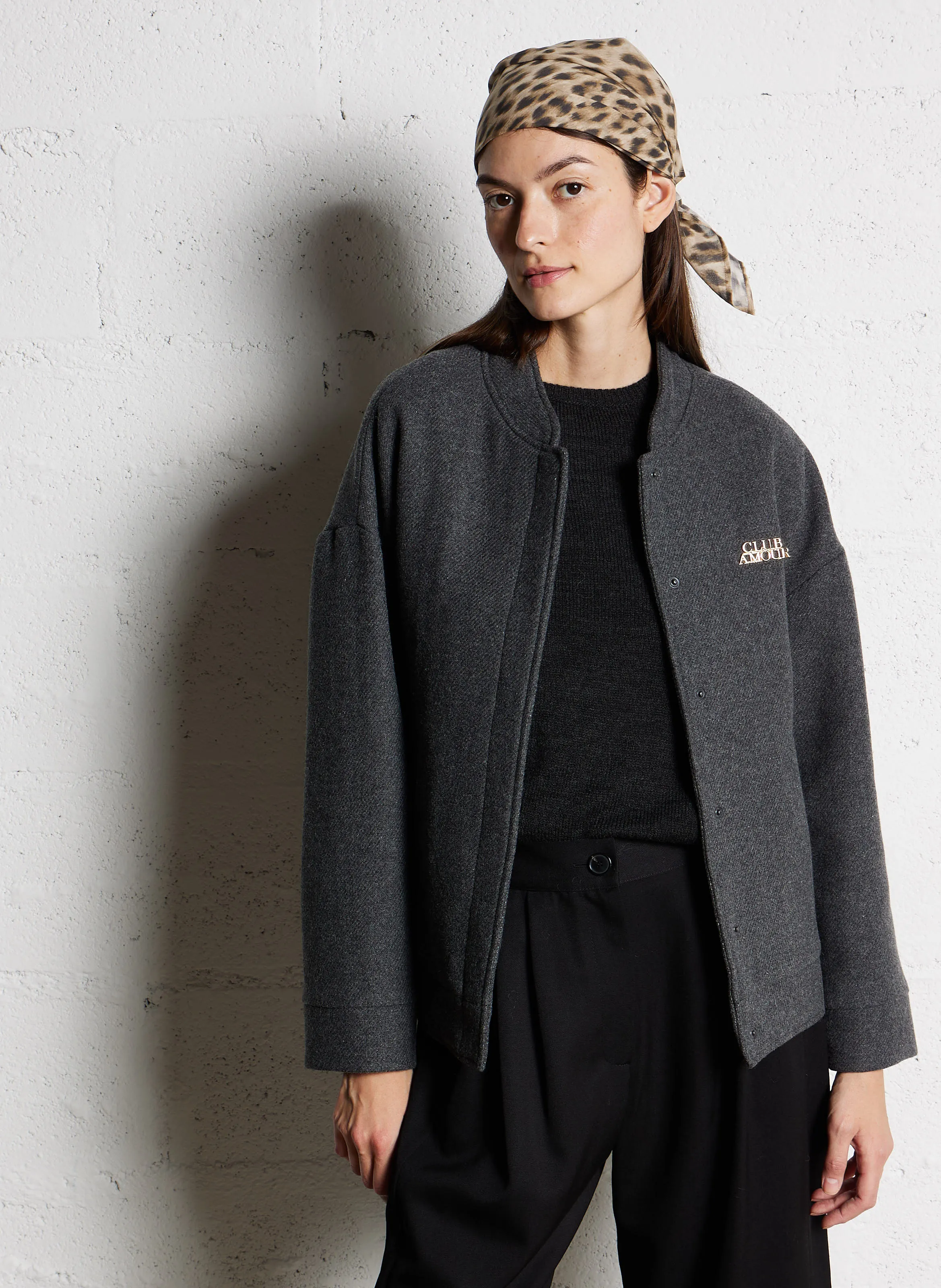 Chaqueta estilo teddy de lana mezclada en gris