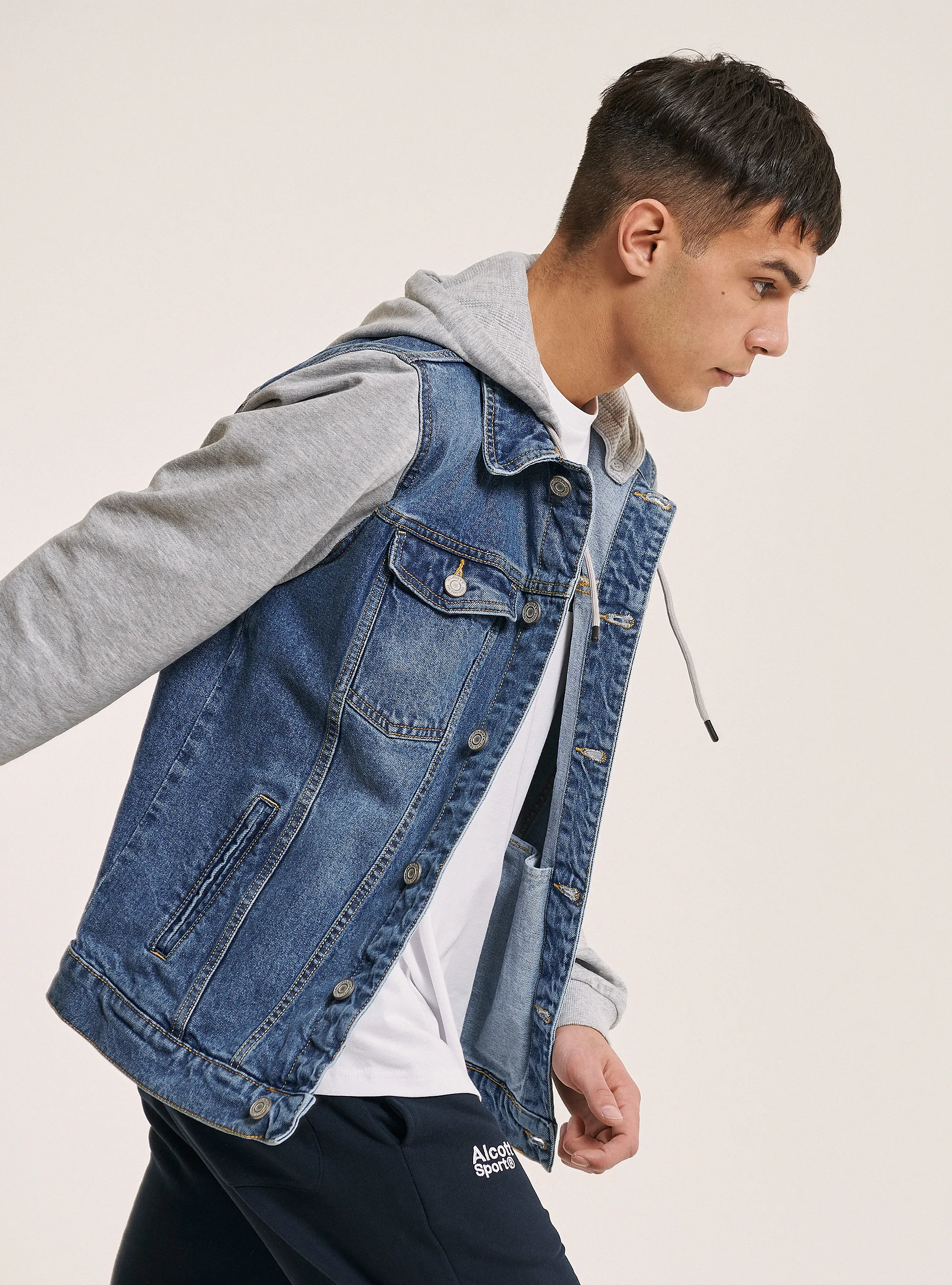 Chaqueta vaquera con sudadera de algodón