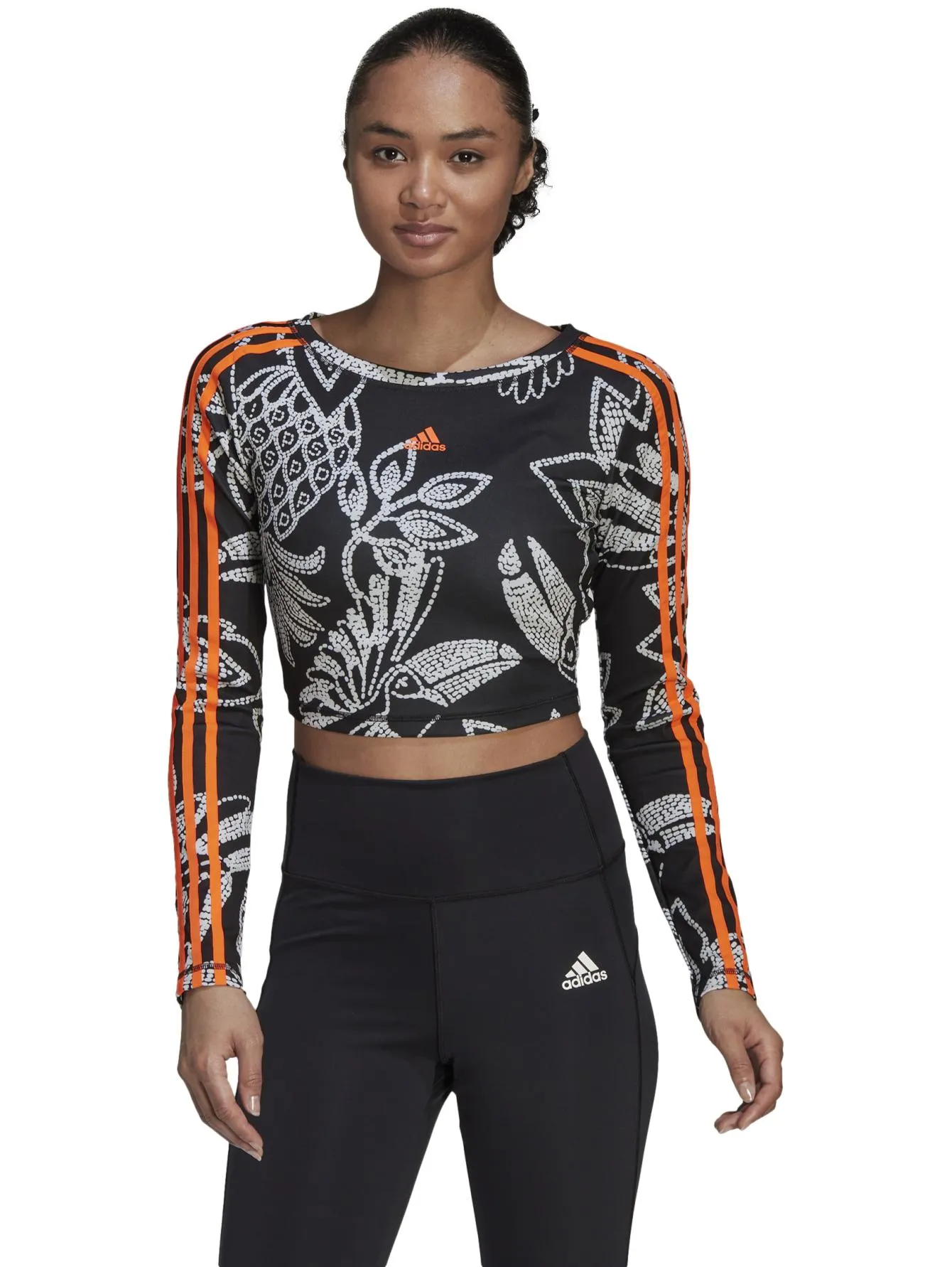 Crop Top Adidas Farm Rio Negro Para Mujer