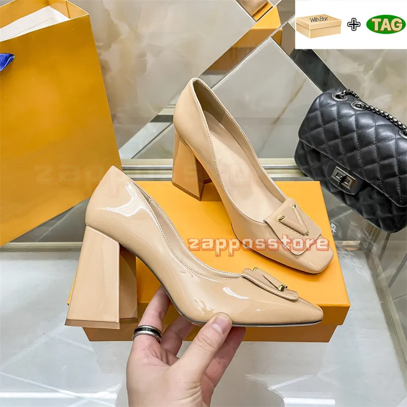 Damas Shake Block Tacs Tacly Shoes Black Ebony Nude 45 90 Tacones Partes de patente de diseñador para mujer Mujeres de negocios 