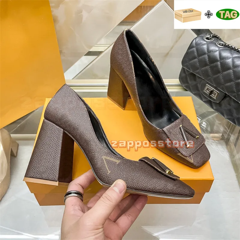 Damas Shake Block Tacs Tacly Shoes Black Ebony Nude 45 90 Tacones Partes de patente de diseñador para mujer Mujeres de negocios 