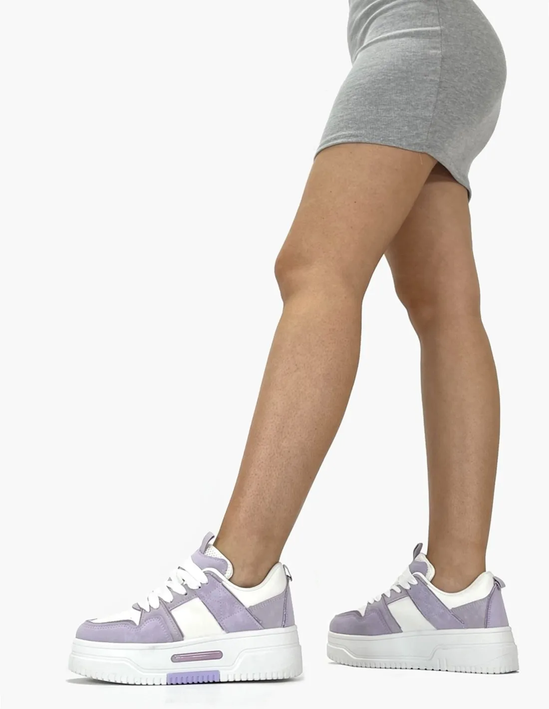 Deportivas lilas | Bluf