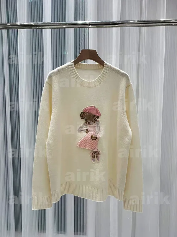 Diseñador Mujeres Fashion Knits Bear Sweater Bordado Bordado Bordado Sweaters de manga larga Capital de lana impresa Algodón Sof