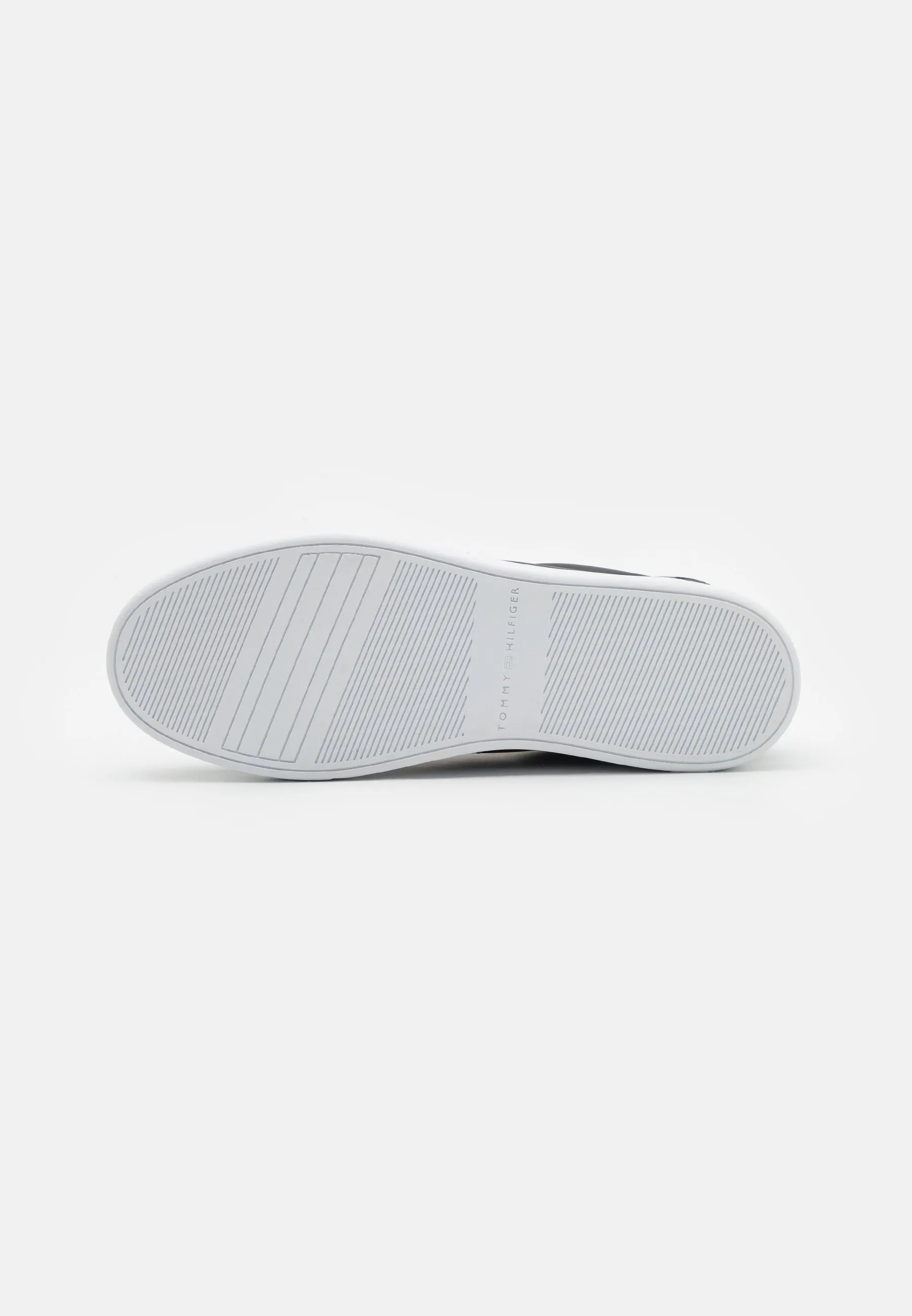 ESSENTIAL ELEVATED COURT   ZAPATILLAS