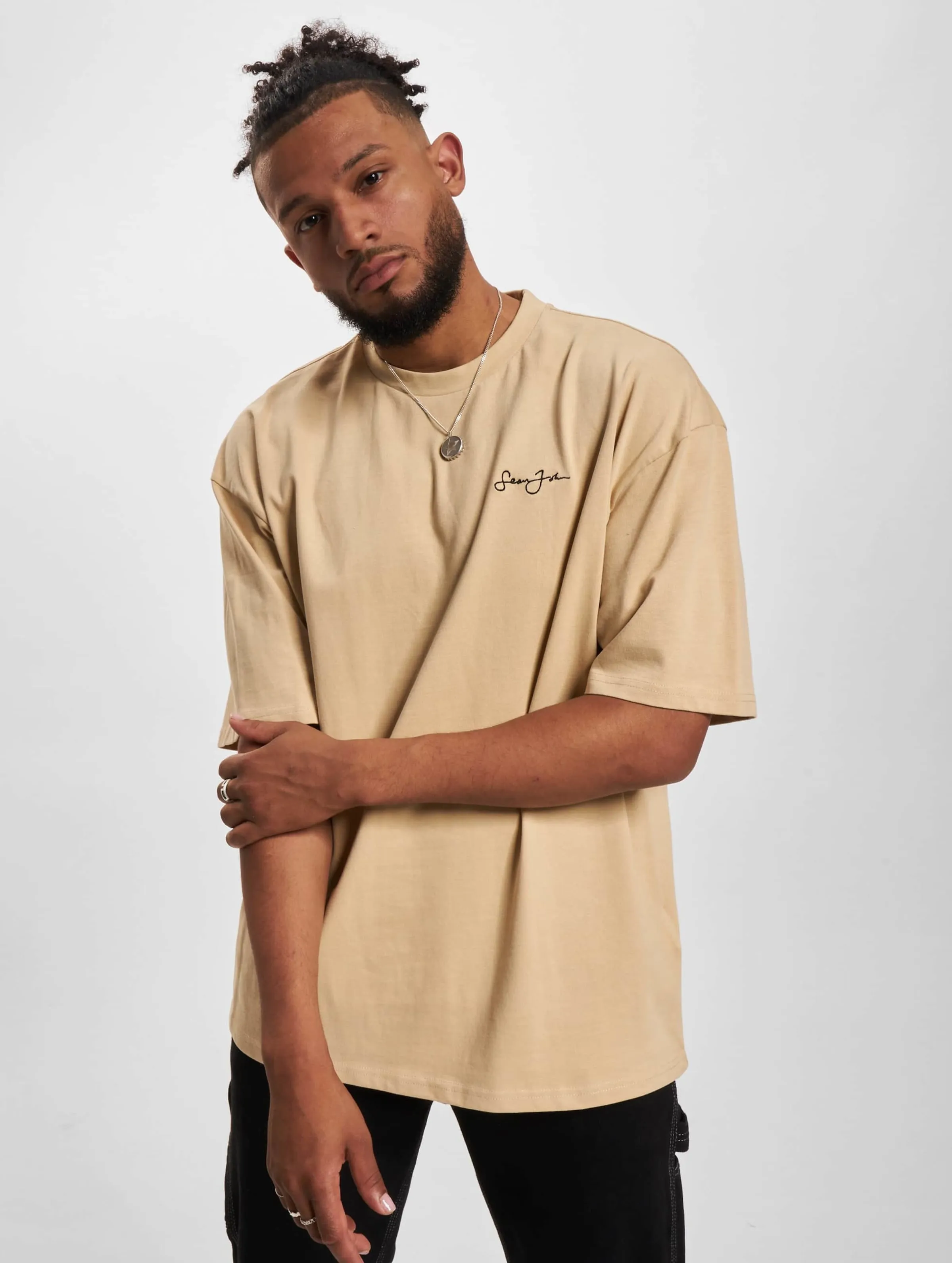 JM2330201 SJ SCRIPT LOGO RETRO CAR BACKPRINT PEACHED TEE