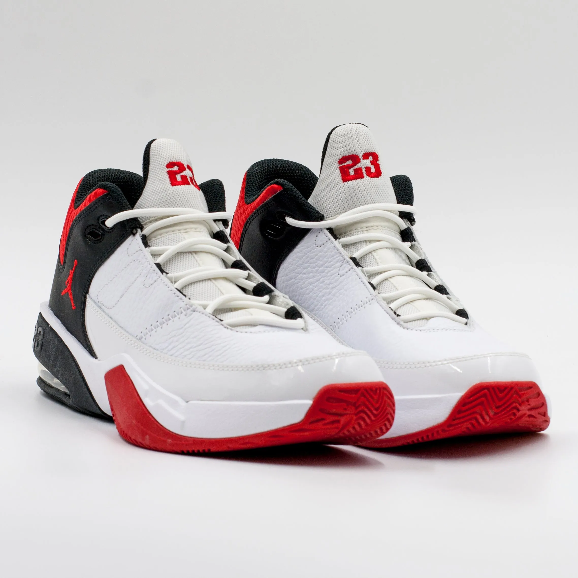Jordan Max Aura 3