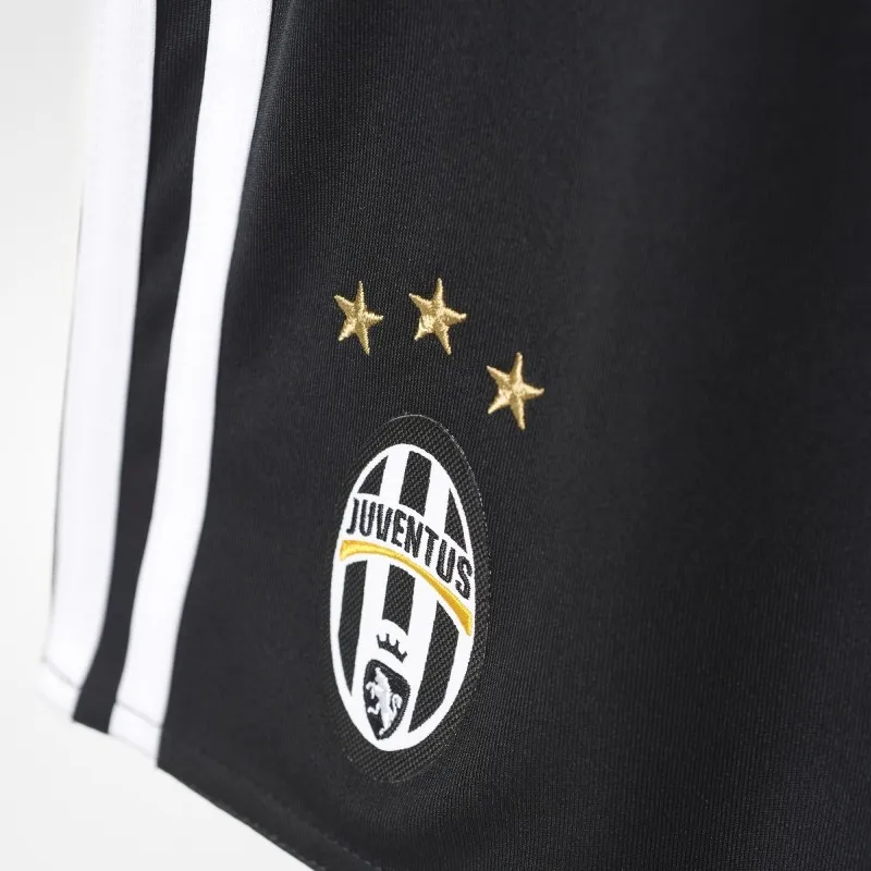 Juventus FC cortos de la casa de negro 2016/17 Adidas