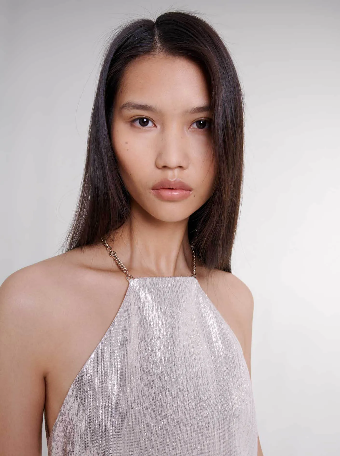 MAJE Vestido corto sin mangas metalizado en plata