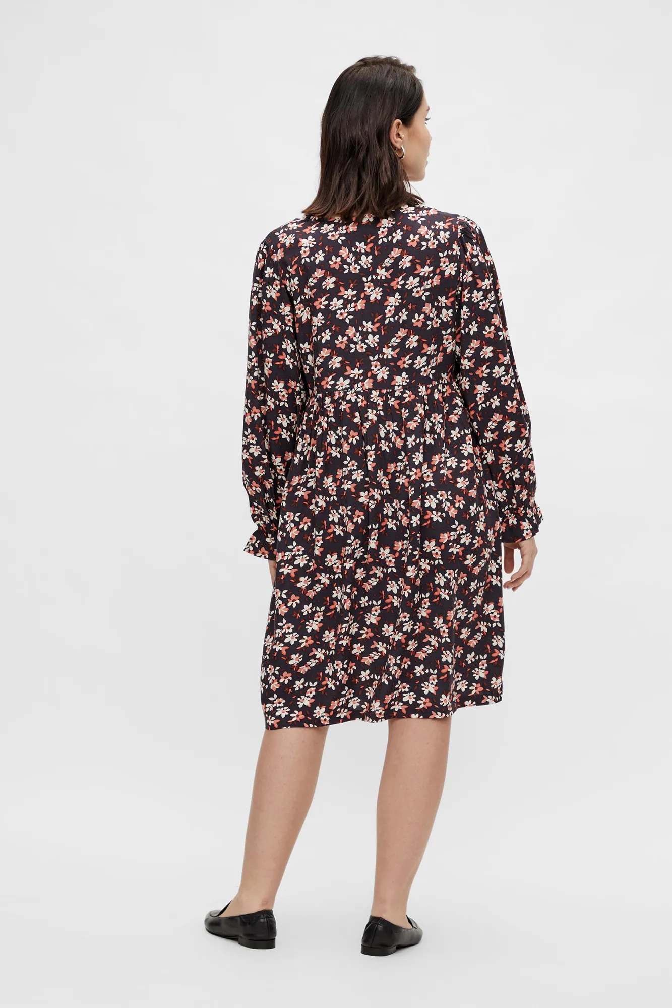 Mamalicious Vestido midi maternity