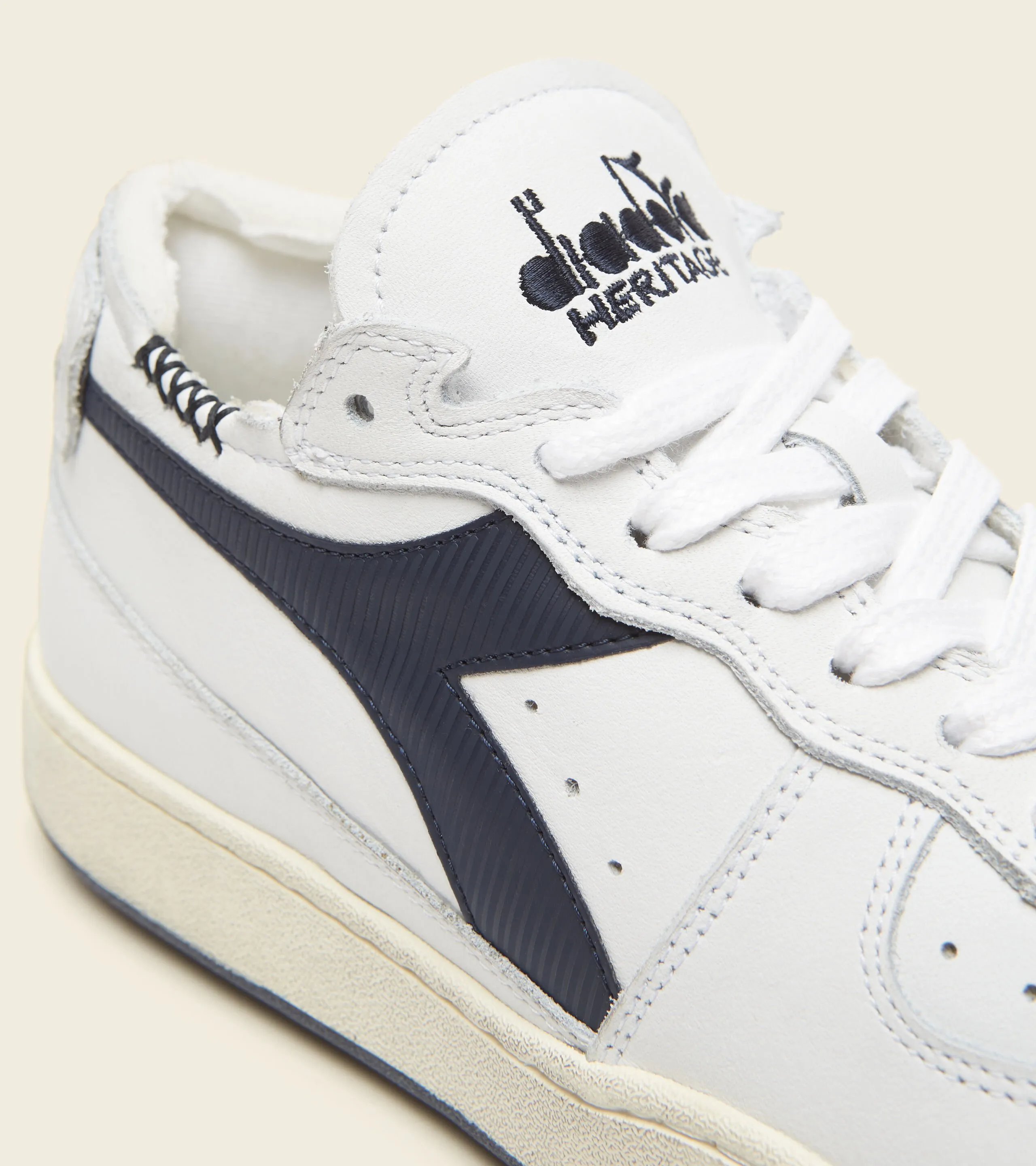 MI BASKET ROW CUT ZAPATILLAS HERITAGE  GENDER NEUTRAL