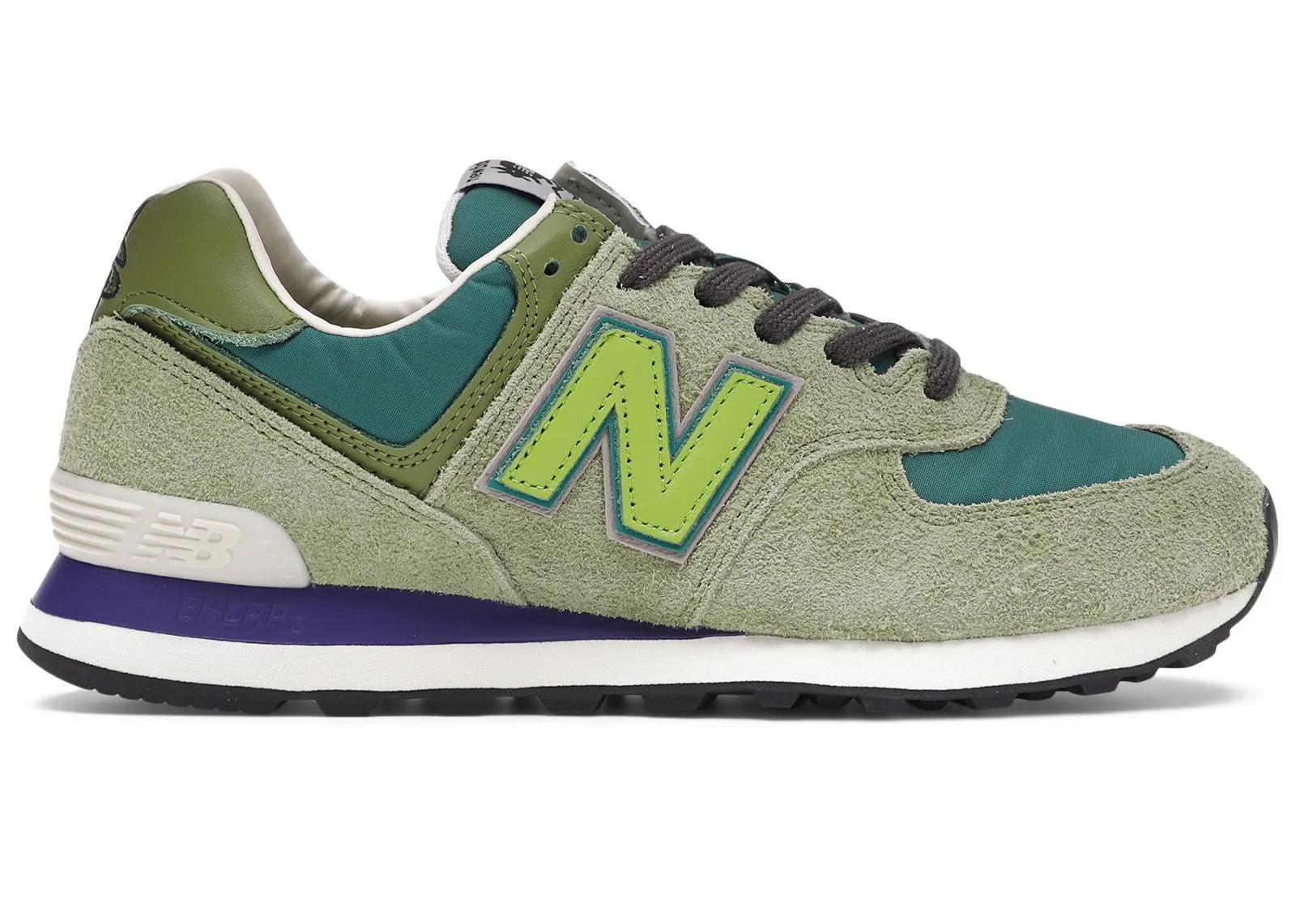 New Balance 574 Stray Rats