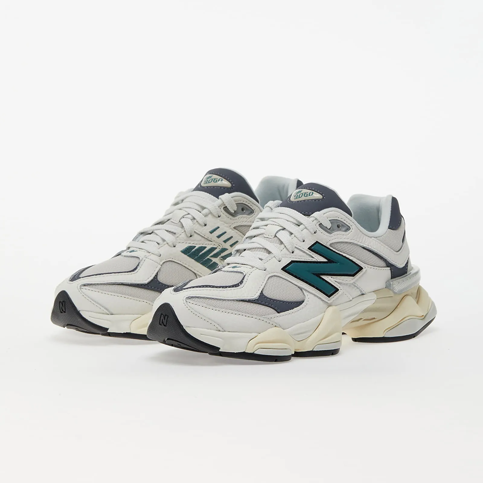New Balance 9060 New Spruce