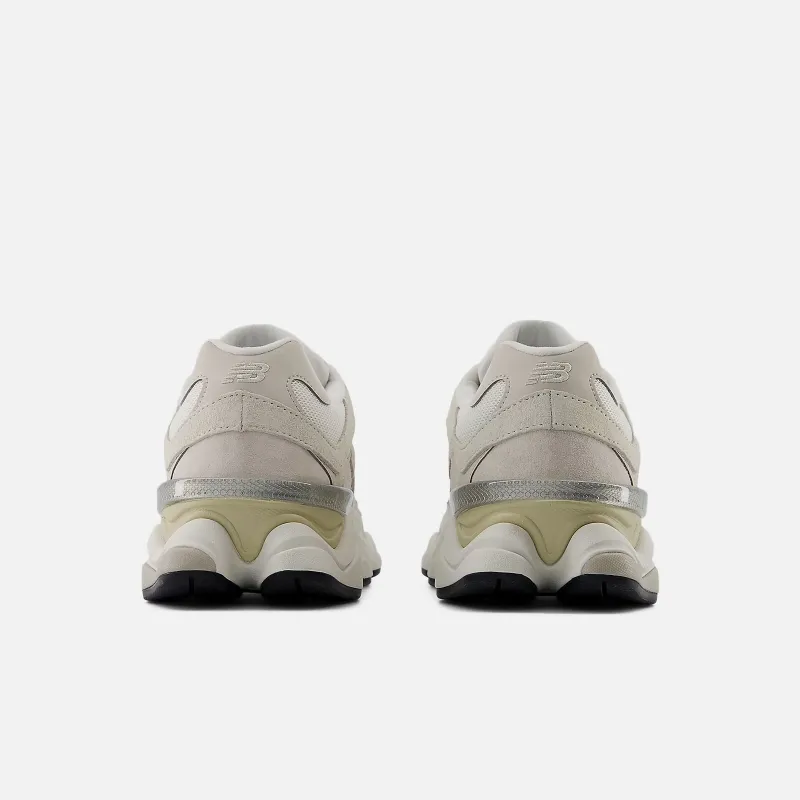New Balance 9060 U9060WHT