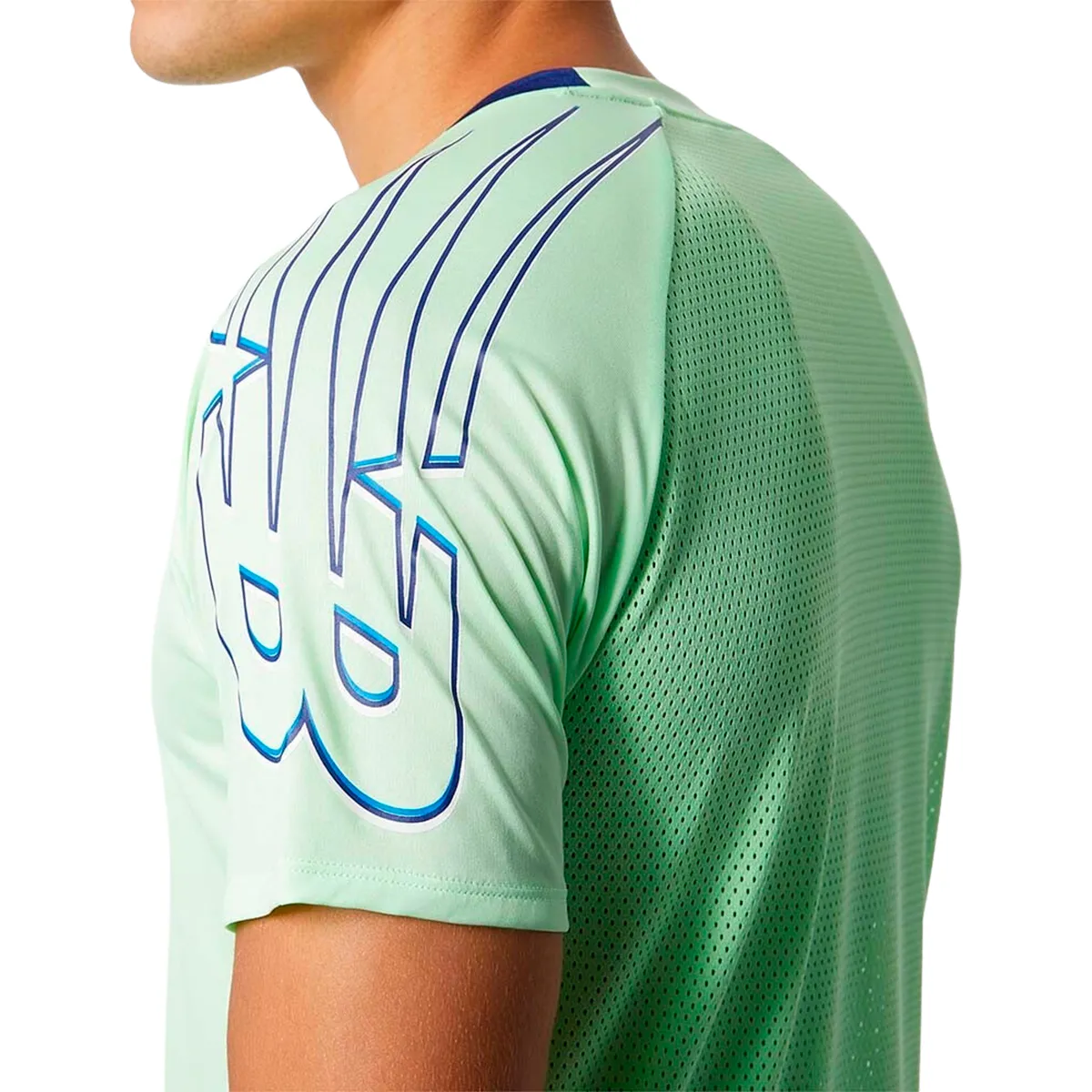 NEW BALANCE REMERA PRINTED FAST FLIGHTHOMBRE – N2R065025404