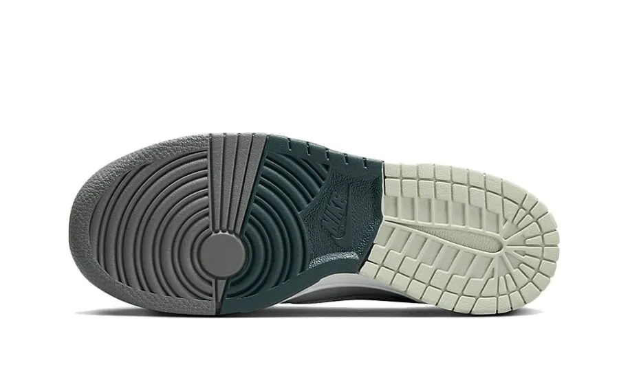 Nike Dunk Low Split Deep Jungle