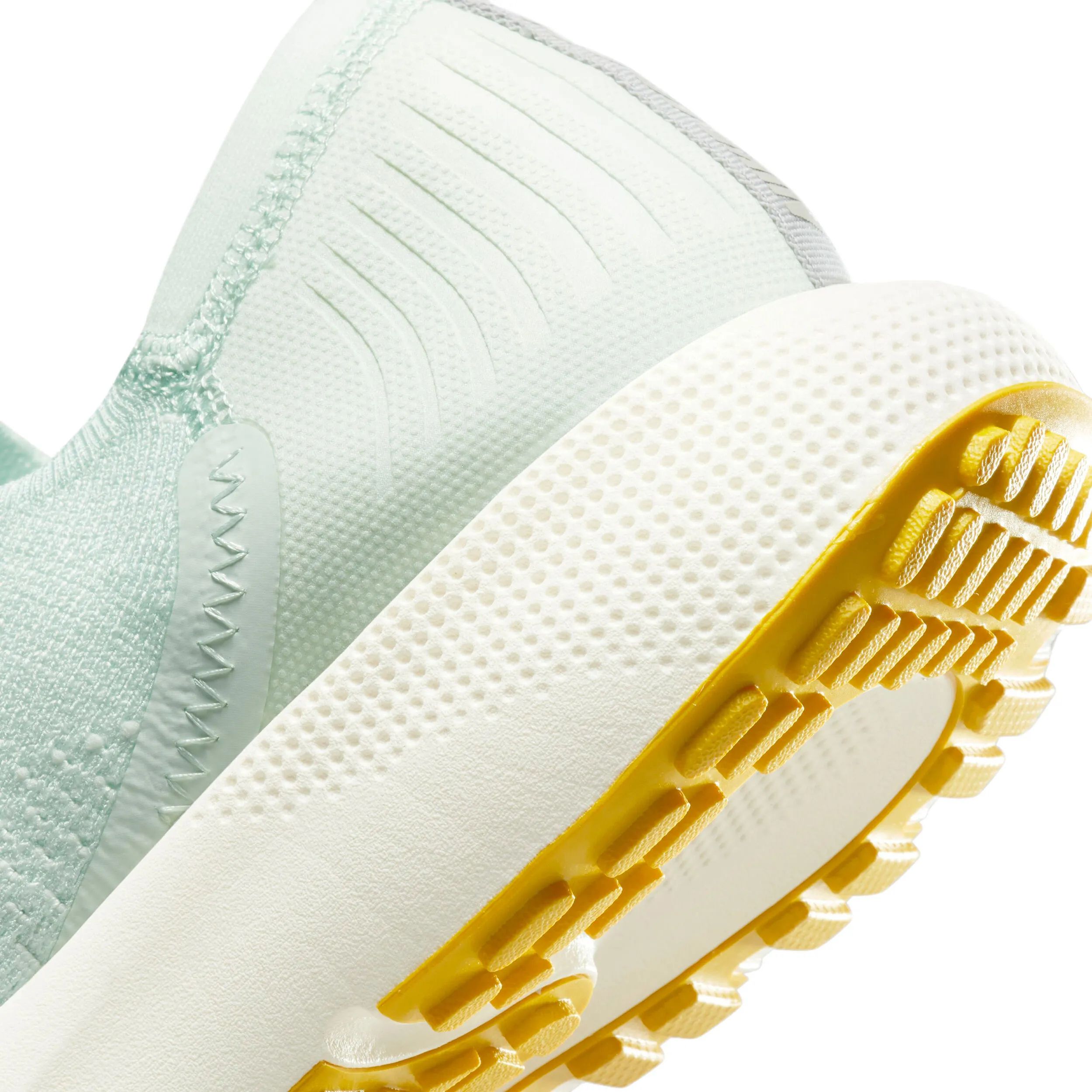 Nike Escape Run Flyknit Zapatilla Neutral Mujeres