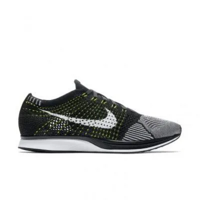 Nike Flyknit Racer