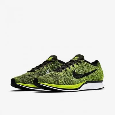 Nike Flyknit Racer