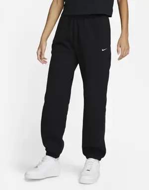 Nike Solo Swoosh