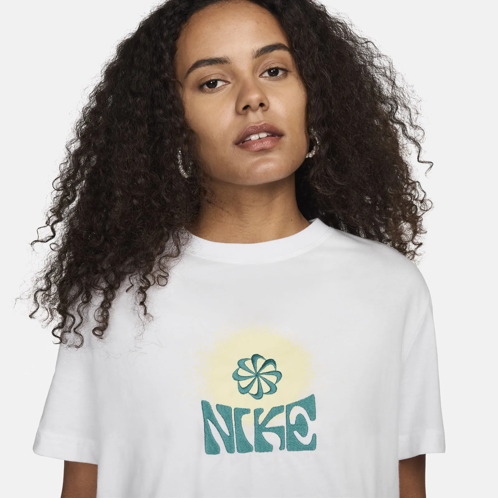 Nike Sportswear Tee