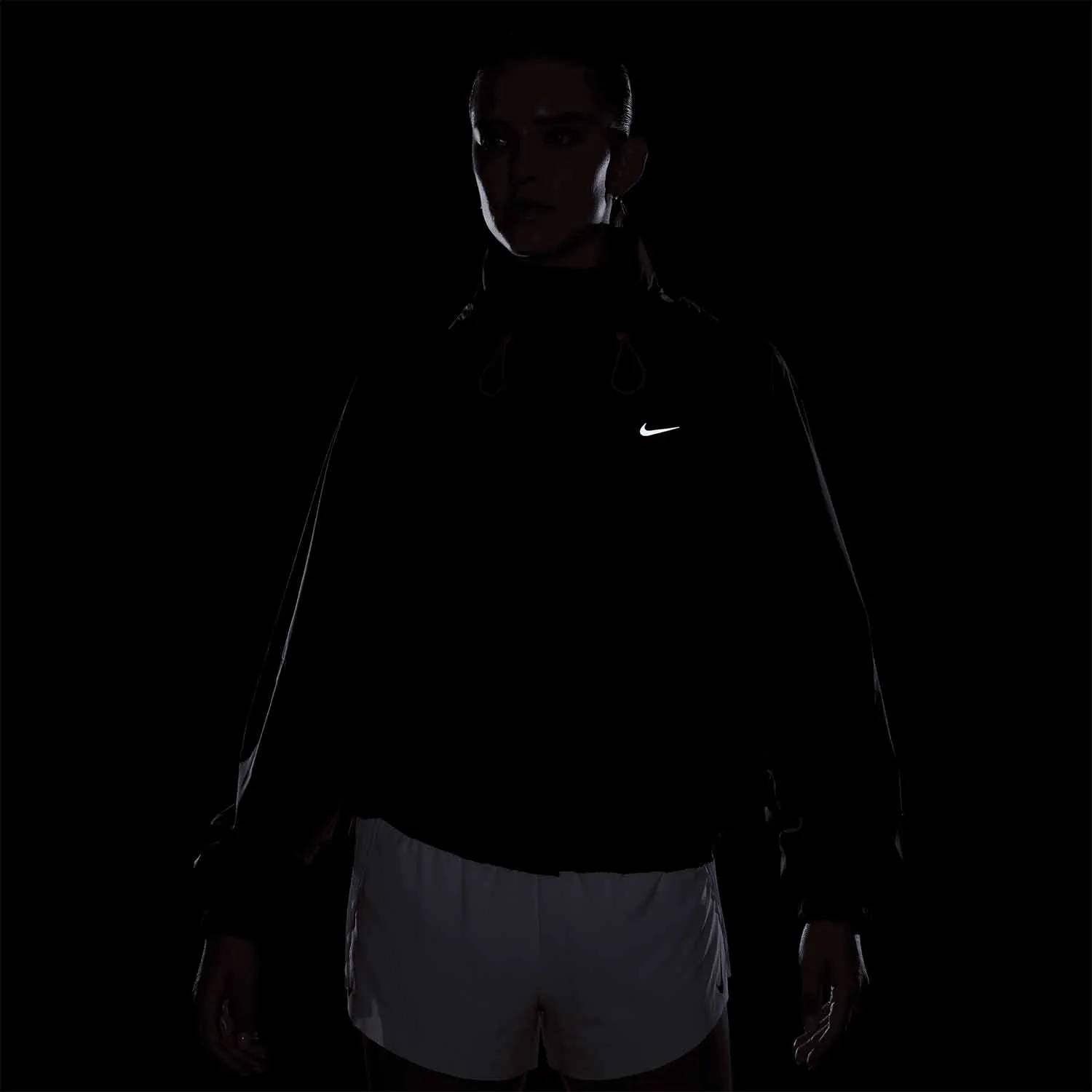 NIKE STORMFIT SWIFT CHAQUETA