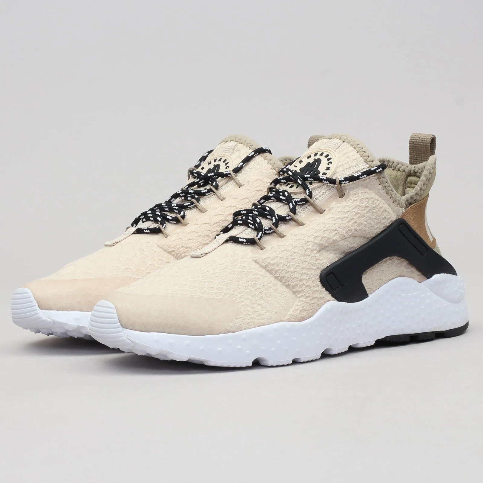 Nike W Air Huarache Run Ultra SE