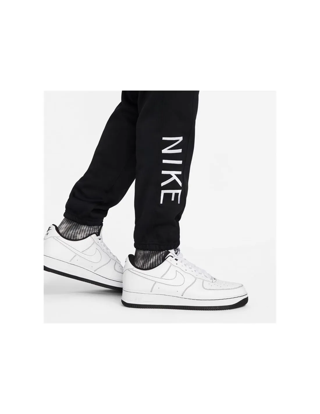 PANTALONES NIKE POLYKNIT TROUSERS NEGRO HOMBRE