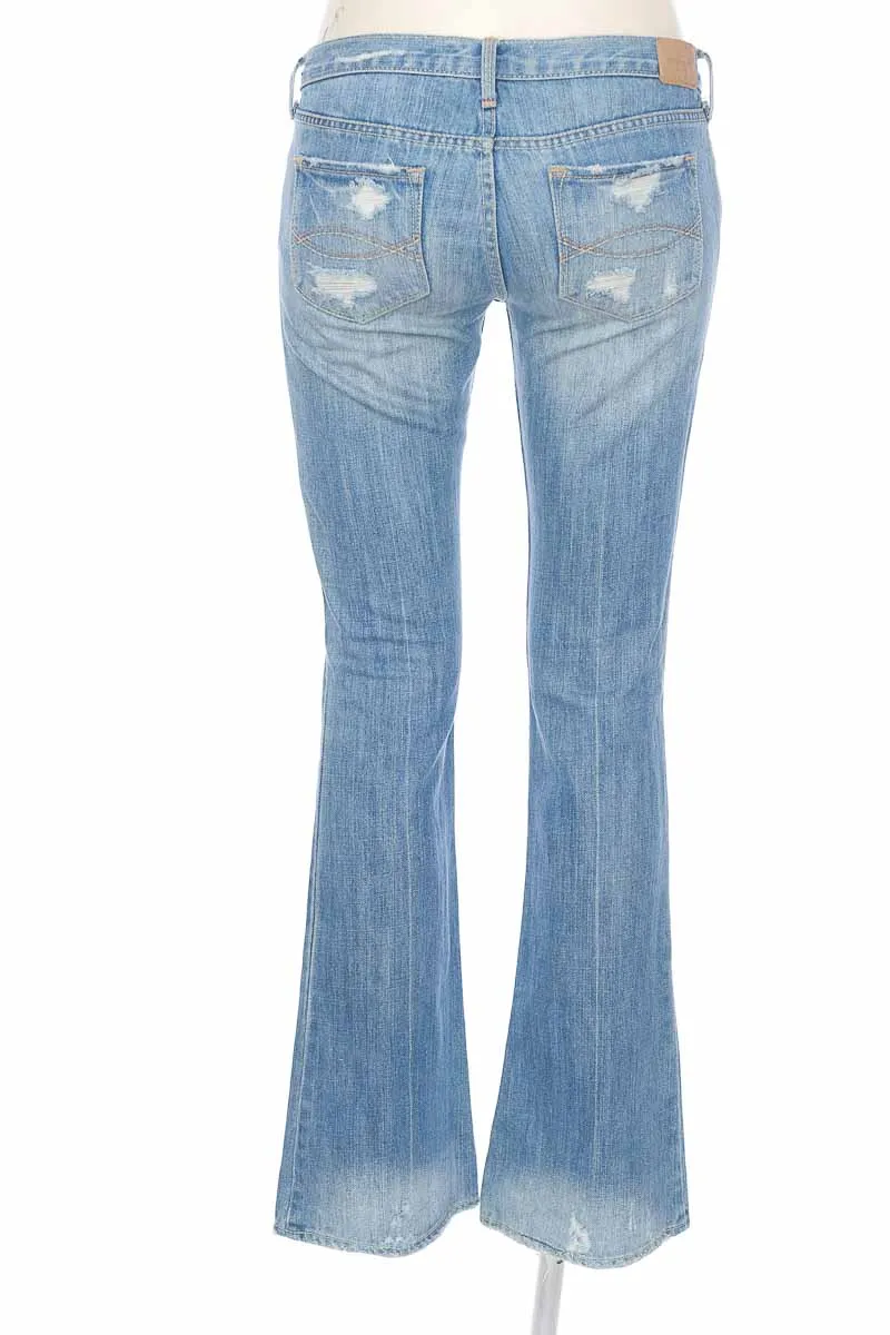 PANTALóN COLOR AZUL  ABERCROMBIE