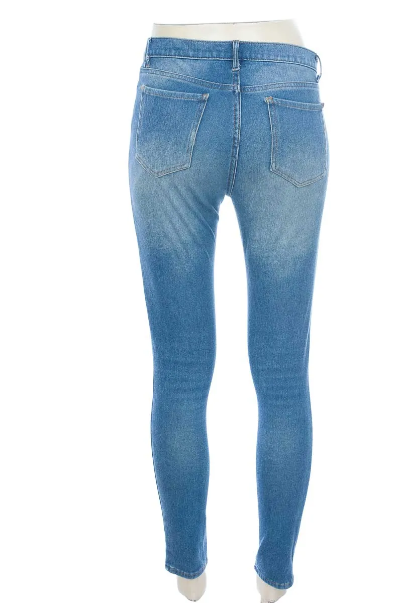 PANTALóN COLOR AZUL  ARKITECT