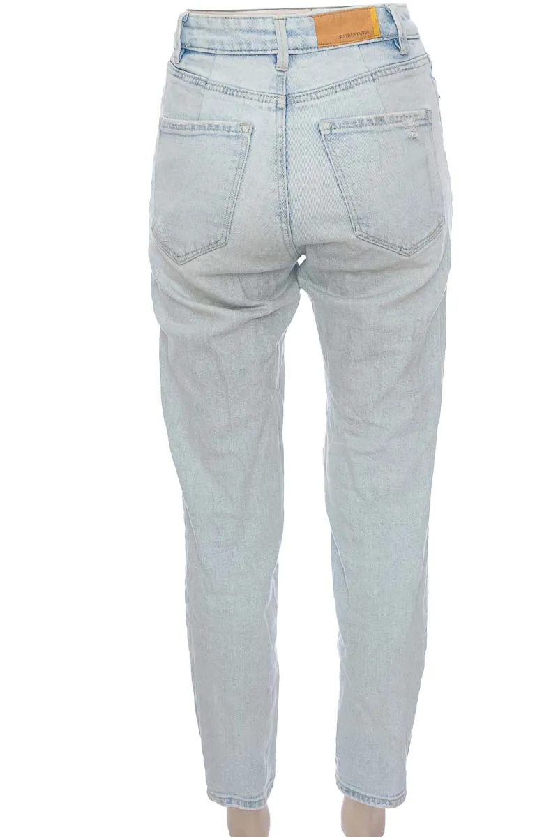 PANTALóN COLOR AZUL  STRADIVARIUS