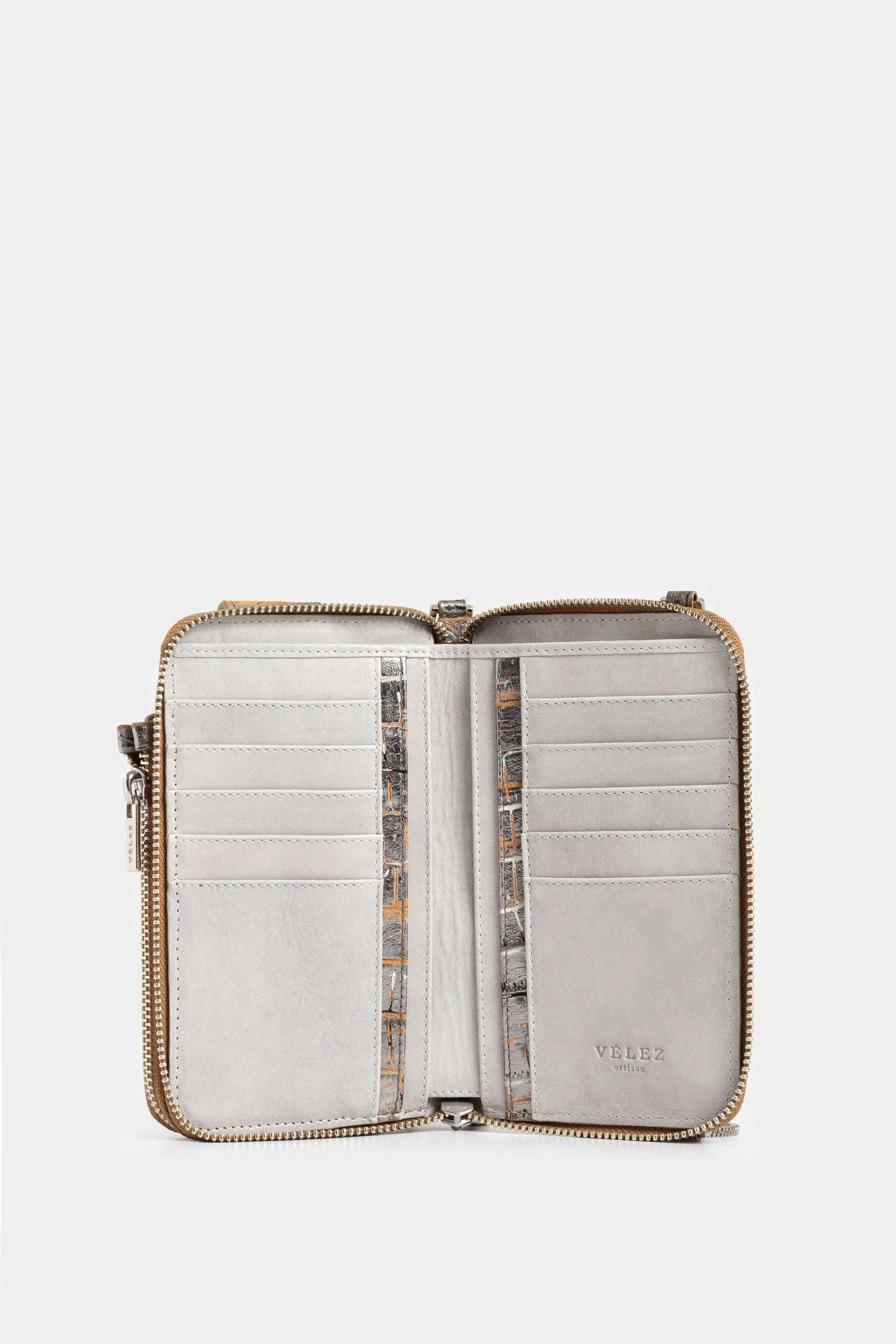 Porta chequera Ibiza de cuero folia para mujer cadena