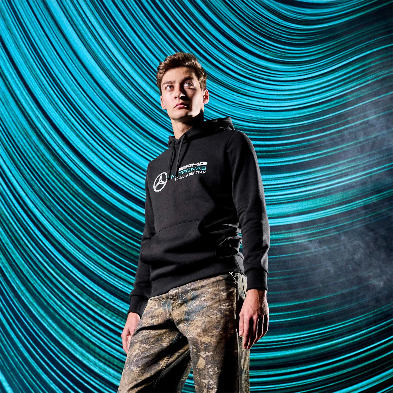 PUMA MERCEDESAMG PETRONAS MOTORSPORT HOODIE HERREN, SCHWARZ, GRößE: L, KLEIDUNG
