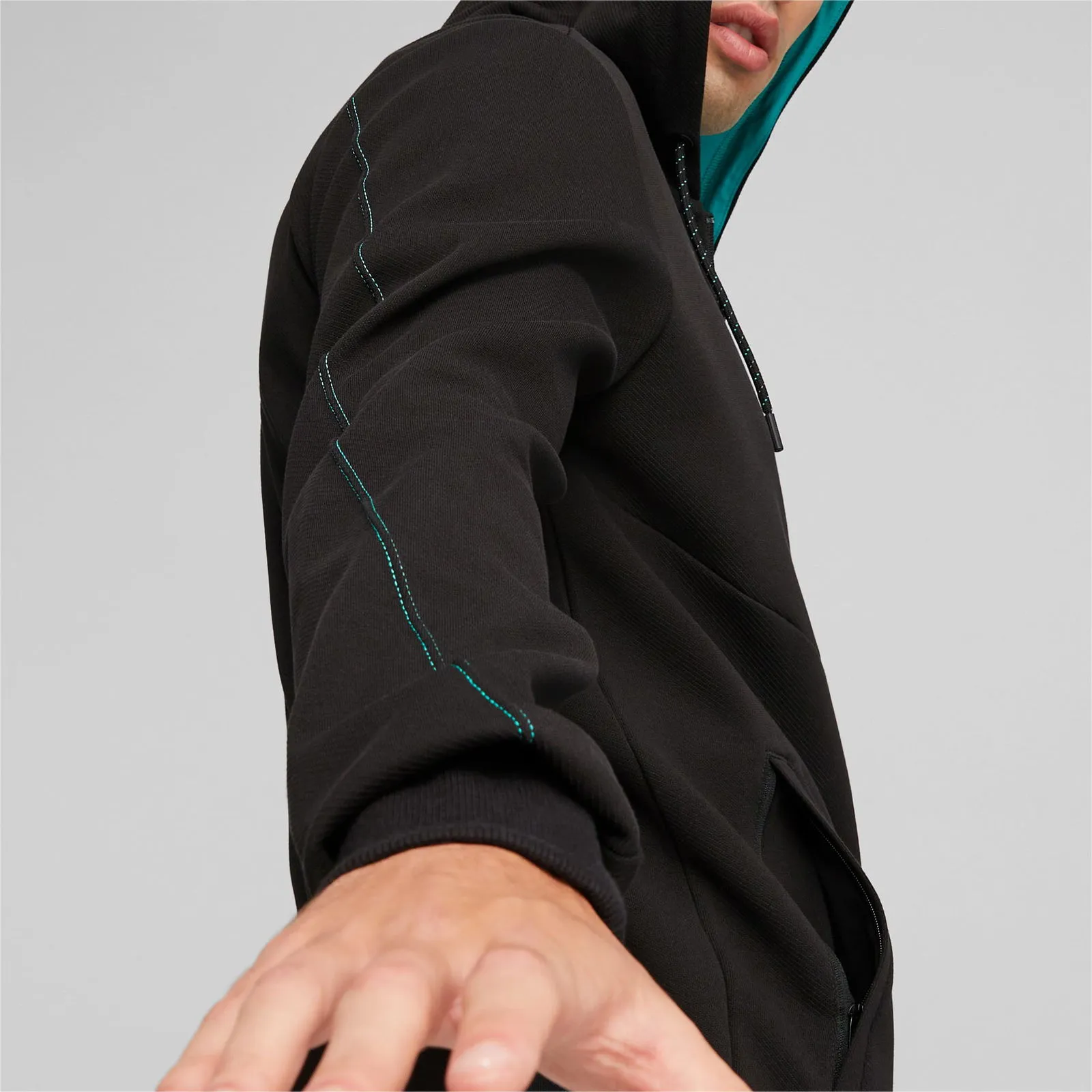 PUMA MERCEDESAMG PETRONAS MOTORSPORT KAPUZENJACKE HERREN