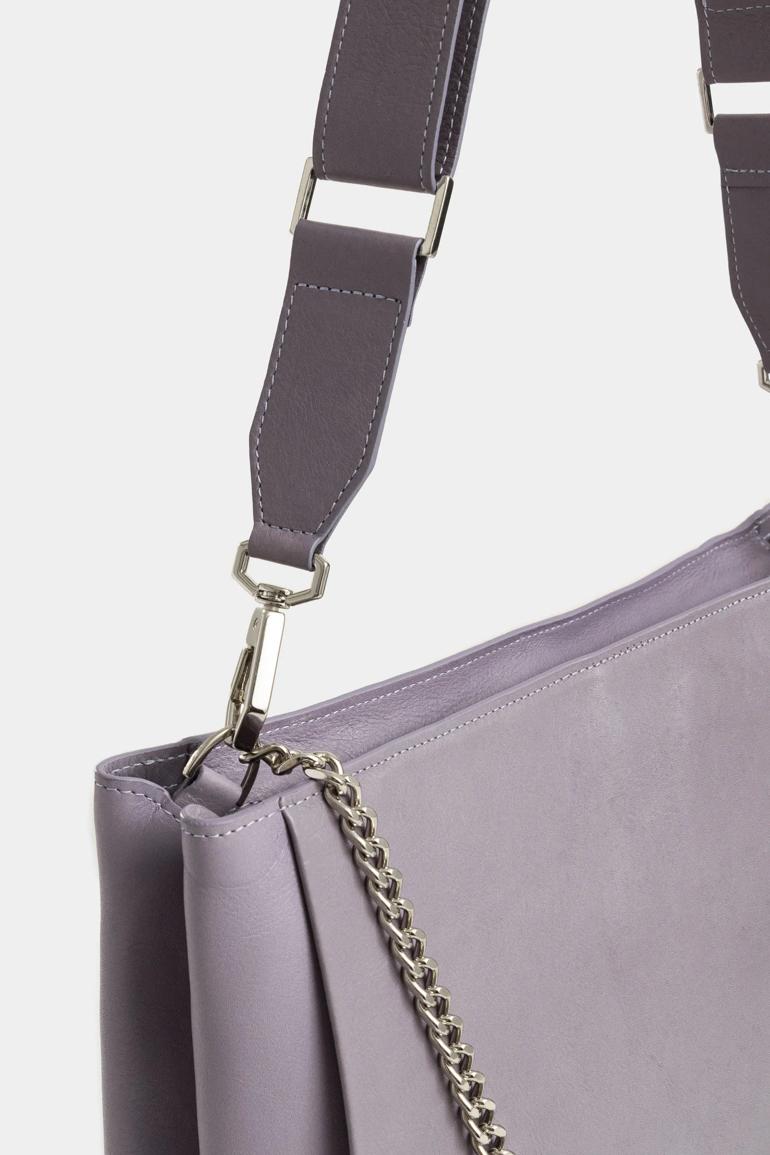 Shopping caltha de cuero para mujer cargadera de mano metálica